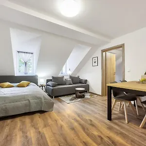 https://apartment-katrin-2.karlovyvary-hotels.com